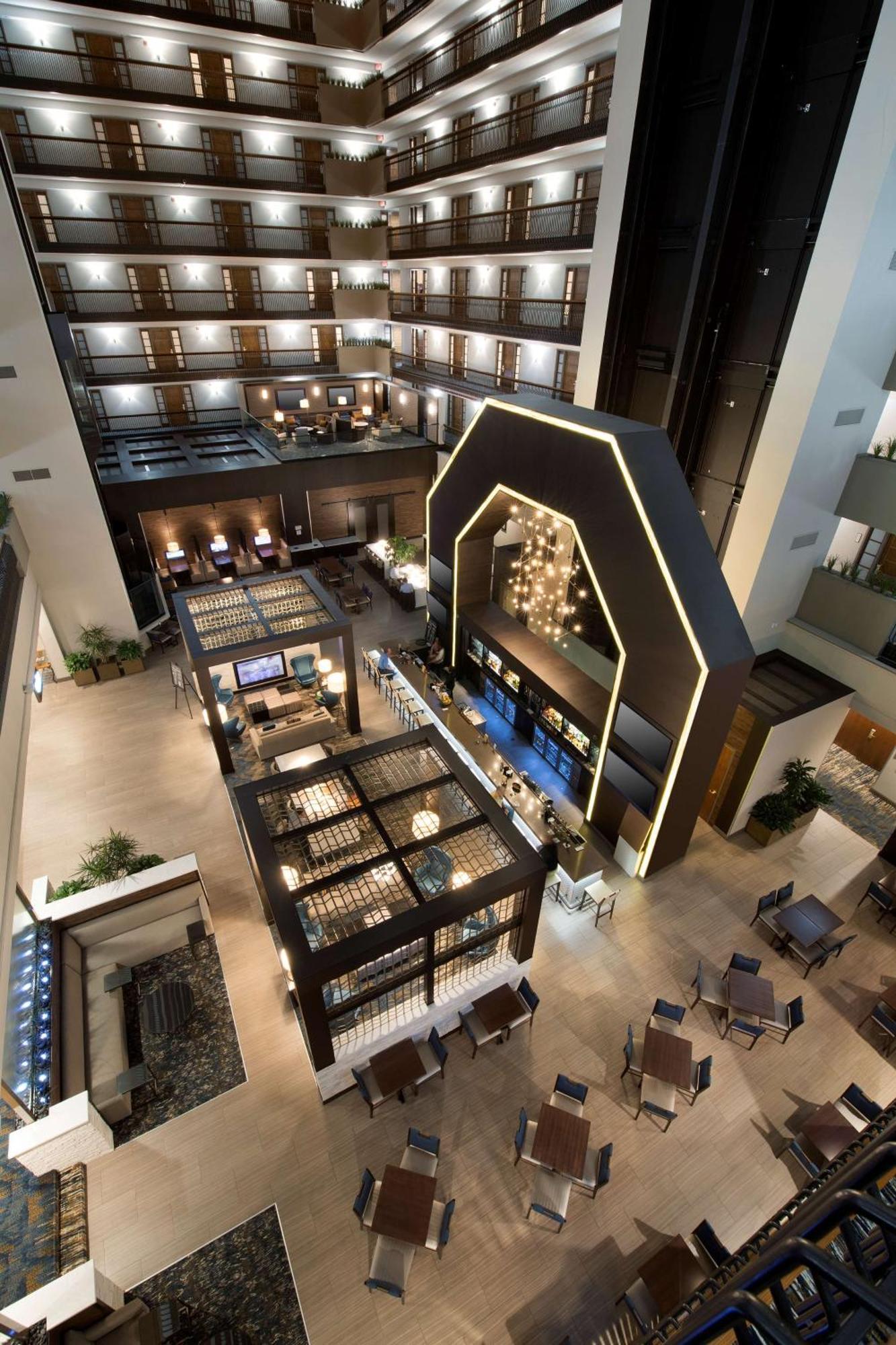Embassy Suites By Hilton Columbus Exterior foto